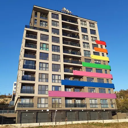 Apartamento Rainbow Apt By Gali *